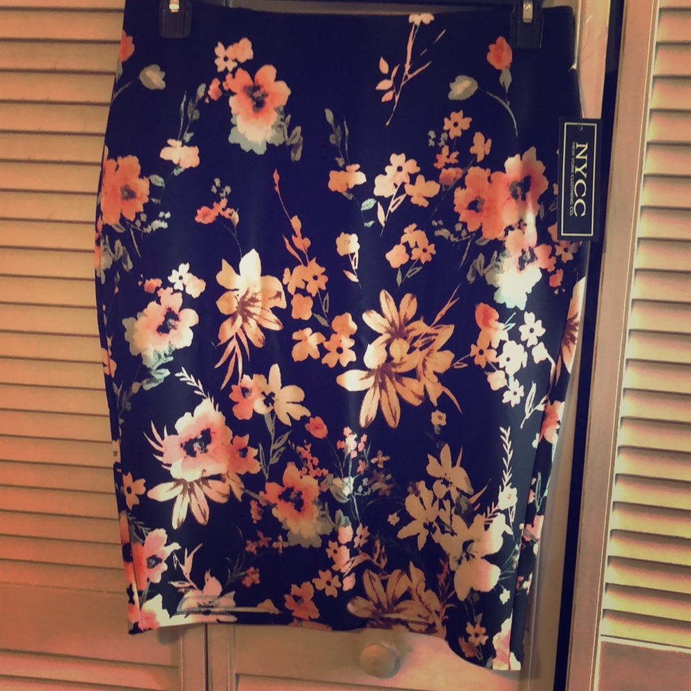 Pencil skirt